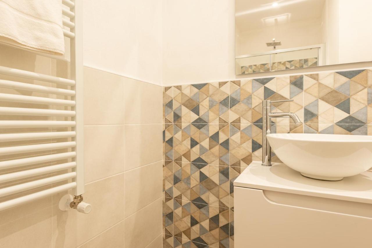 B&B Interno12 フォッローニカ エクステリア 写真